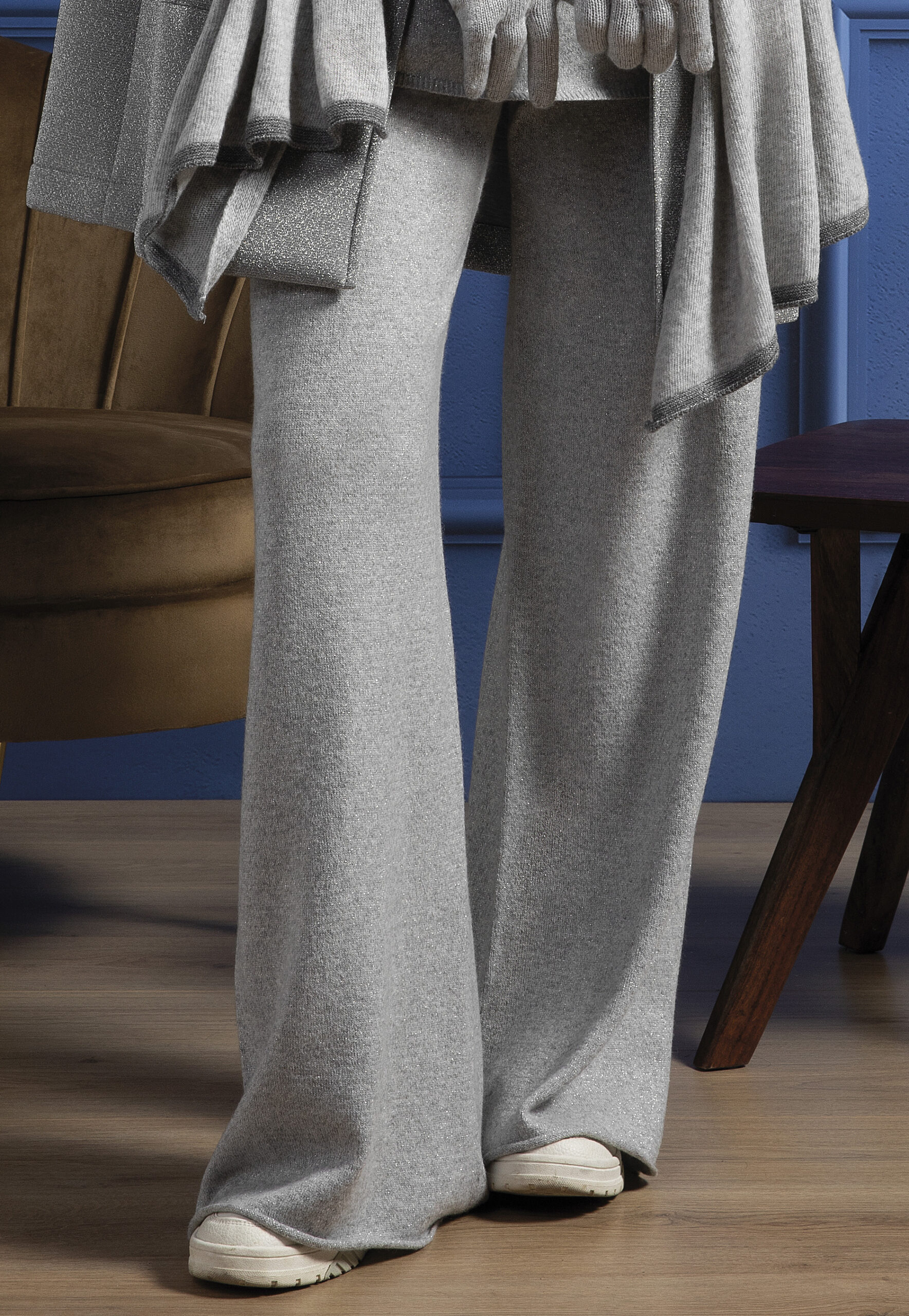 Pantalone a zampa lurex